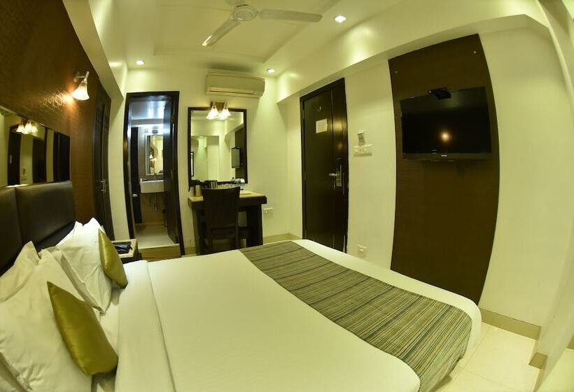 اتاق لوکس, Manama