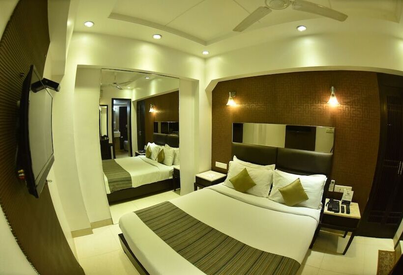 اتاق لوکس, Manama