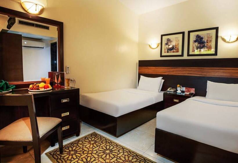 Номер Стандарт Вид на Сад, Obelisk Nile Hotel Aswan