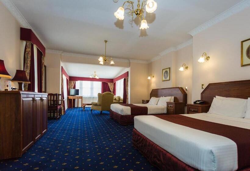 סוויטה מלכותית, Palais Royale