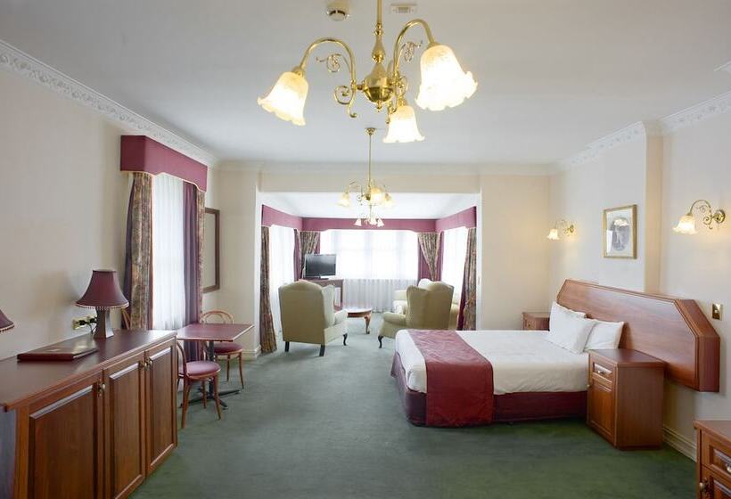 סוויטה מלכותית, Palais Royale