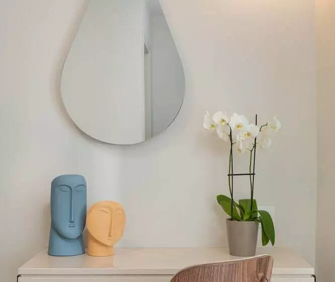 اتاق راحتی, Preveza City Comfort