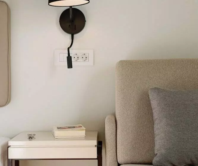 اتاق راحتی, Preveza City Comfort