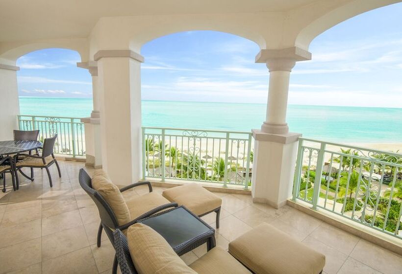 سوییت با چشمانداز دریا, Seven Stars Resort & Spa