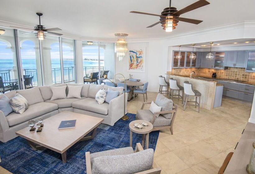 سوییت با چشمانداز دریا, Seven Stars Resort & Spa