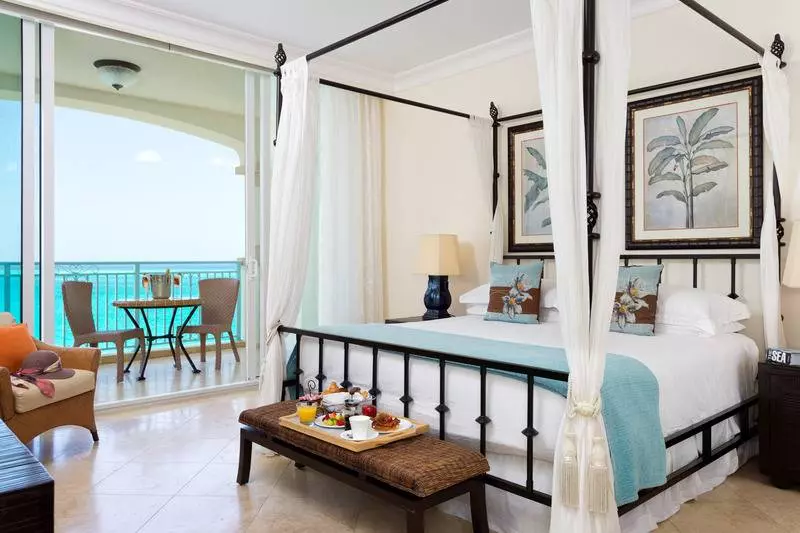 سوییت جونیور با چشمانداز دریا, Seven Stars Resort & Spa