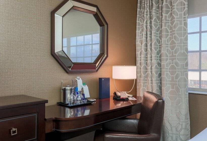 Номер Executive, Sheraton Tarrytown
