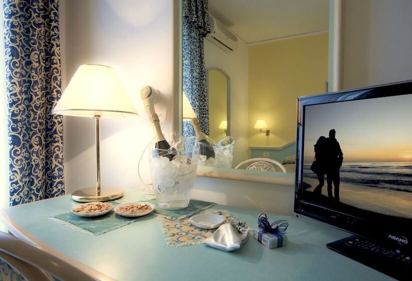 サイドオーシャンビュースタンダードルーム, Solemare Beach & Beauty Spa