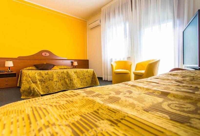 标准三人间, Tegorzo