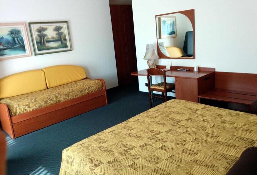 标准三人间, Tegorzo