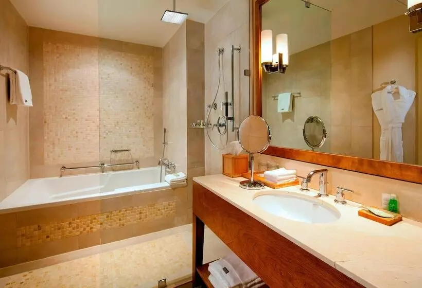 ２ダブルベッドのスタンダードルーム, The Westin Bellevue