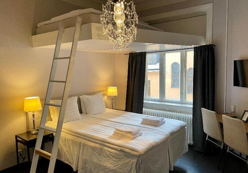 غرفة قياسية, Unique