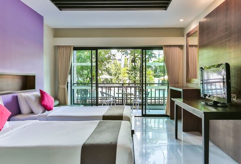 디럭스 룸, Phuvaree Resort