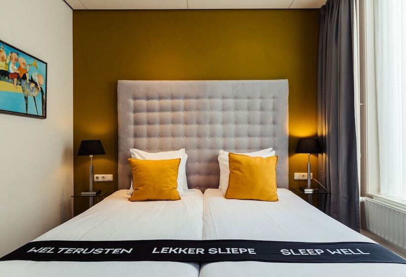 Номер Комфорт, Post Plaza Hotel & Grand Café