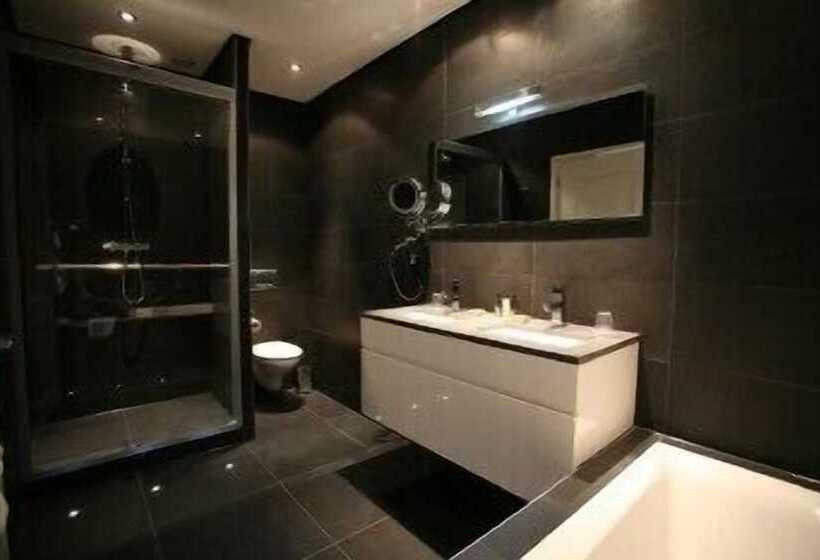 غرفة سوبيريور, Post Plaza Hotel & Grand Café