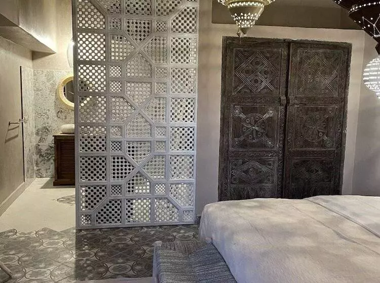 سوییت, Ksar Ighnda