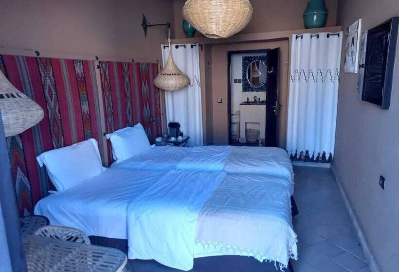 חדר אקונומי, Ksar Ighnda