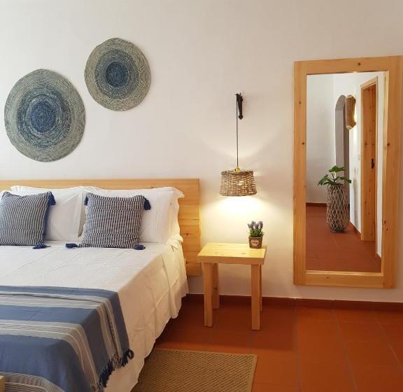 استودیوی لوکس, Vila Planicie