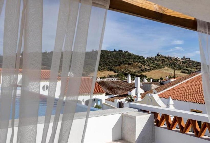 استودیوی لوکس, Vila Planicie