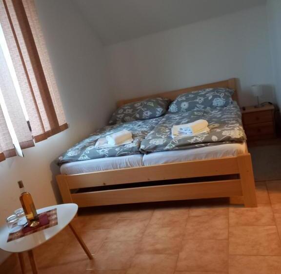 标准间, Penzion Bernardýn