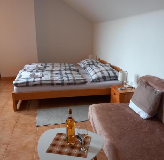 标准间, Penzion Bernardýn