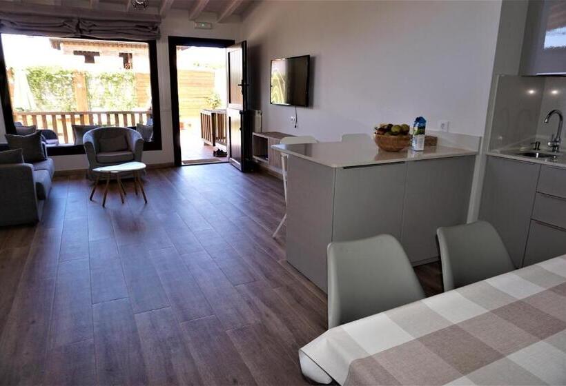 ２ベッドルームアパートメント, Apartamentos La Playina