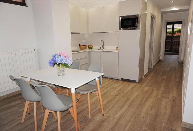 Апартаменты 2 Спальни, Apartamentos La Playina