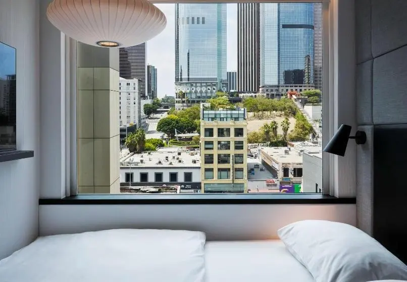 キングサイズベッドのスタンダードルーム, Citizenm Los Angeles Downtown