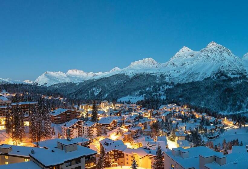 חדר סטנדרט חדר אמבטיה משותף, Arosa Mountain Lodge
