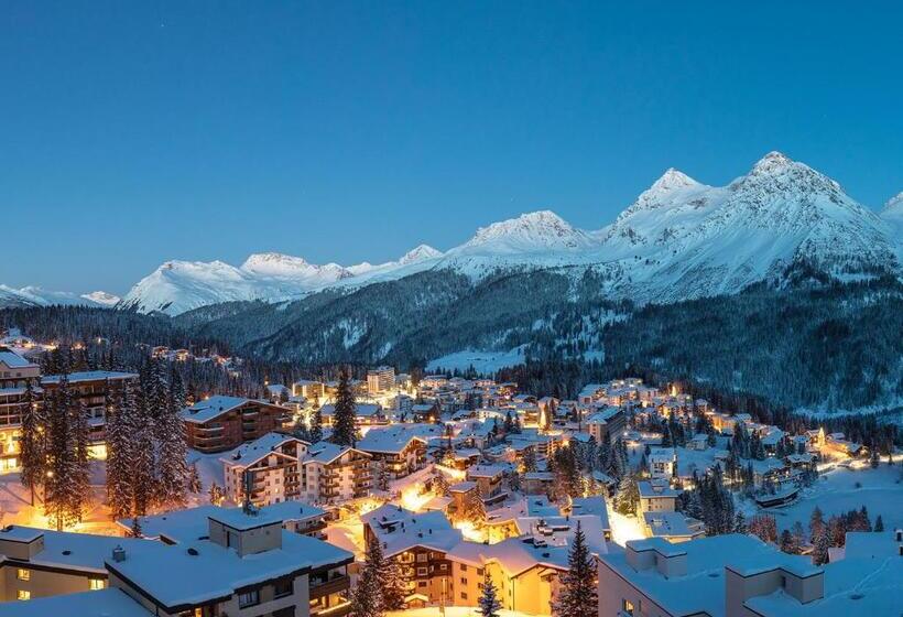 חדר סטנדרט לארבעה, Arosa Mountain Lodge