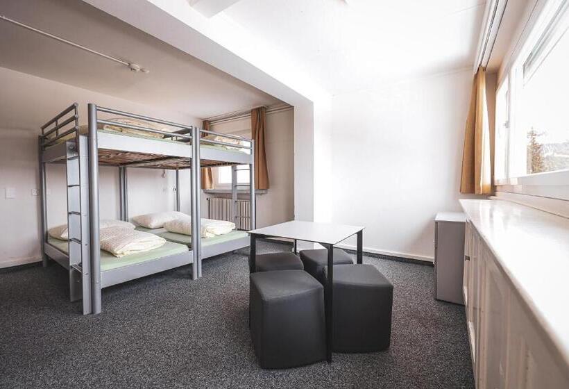 スタンダード４人部屋, Arosa Mountain Lodge