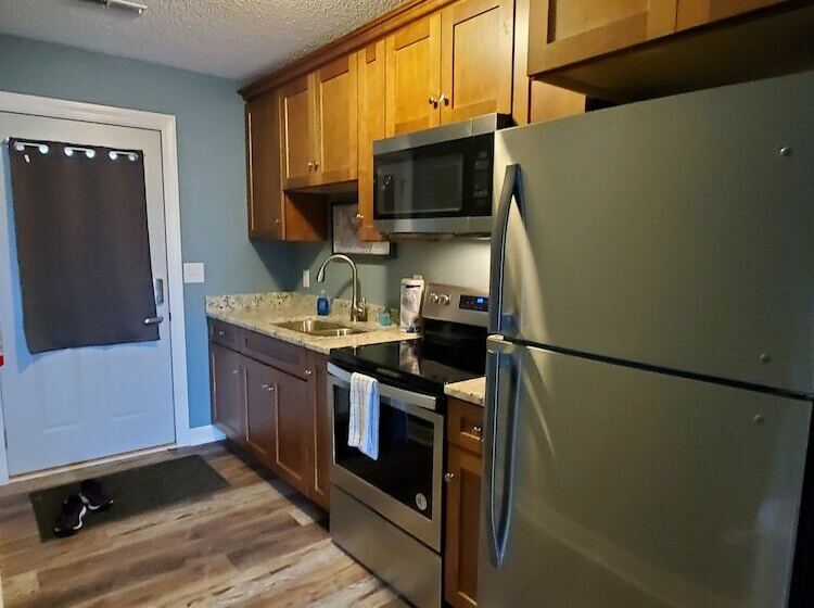 كابينة, Lazy Dayz Resort