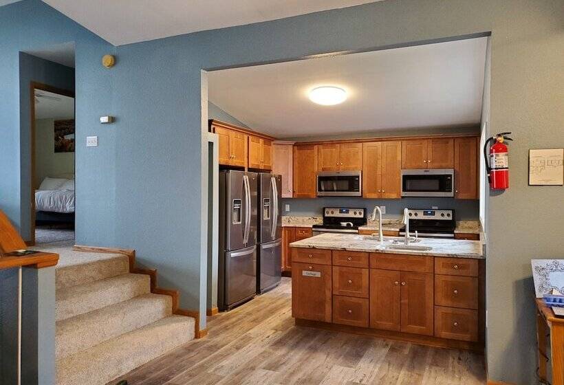 كابينة ديلوكس, Lazy Dayz Resort