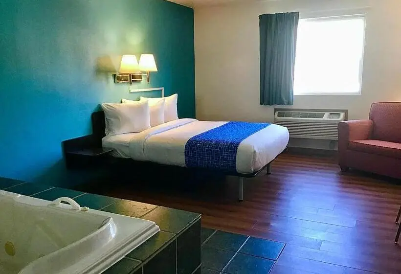 スタンダードスタジオ, Travelodge Inn & Suites By Wyndham Missoula University Park