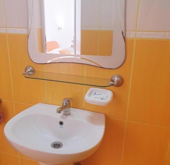 스탠다드 발코니 룸, Vila Fery Costinesti