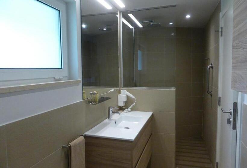 بانگلوی استاندارد با چشمانداز دریا, Club Santana Beach & Resort