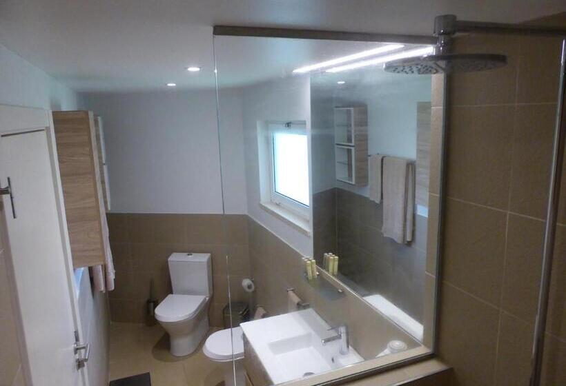 بانگلوی استاندارد با چشمانداز دریا, Club Santana Beach & Resort