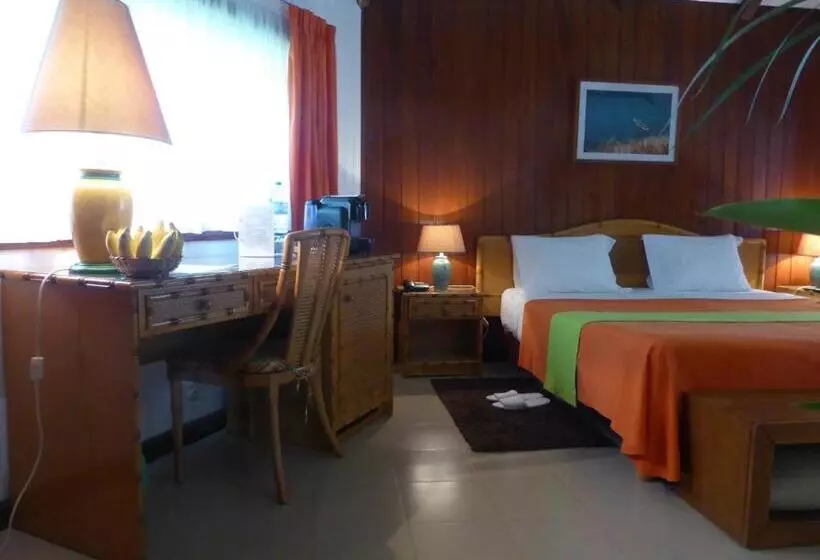 بانگلوی استاندارد با چشم‌انداز دریا, Club Santana Beach & Resort