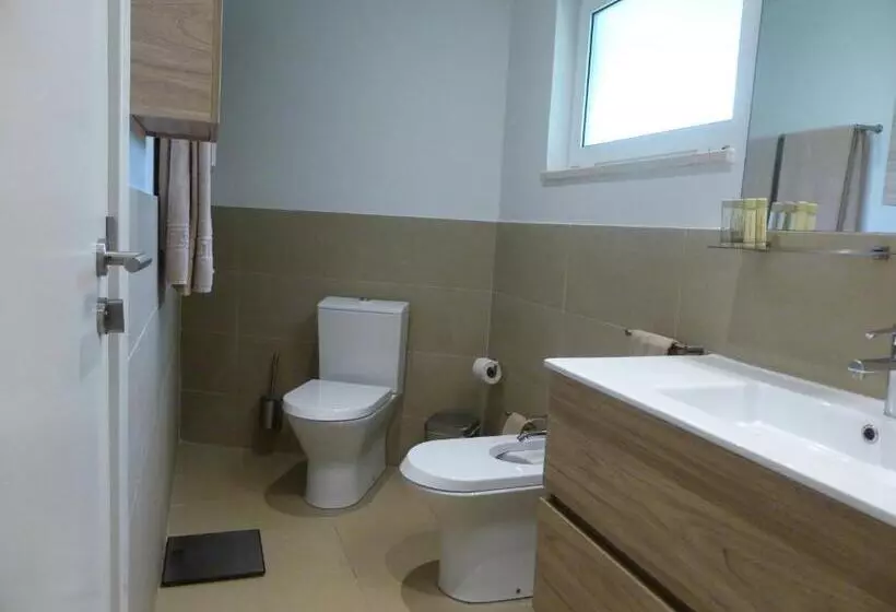 بانگلوی استاندارد با چشم‌انداز دریا, Club Santana Beach & Resort