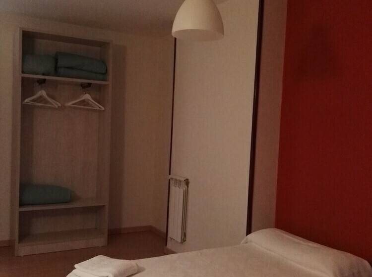 Номер Стандарт Индивидуальный, Hostal El Pinar