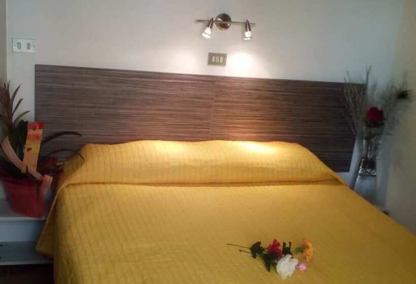 اتاق استاندارد, Adler