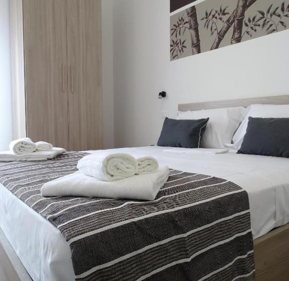 스탠다드 트리플 발코니 룸, Al Nuovo Porto