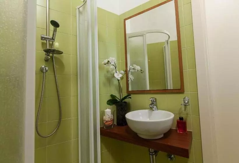Economy Triple Room, Al Nuovo Porto