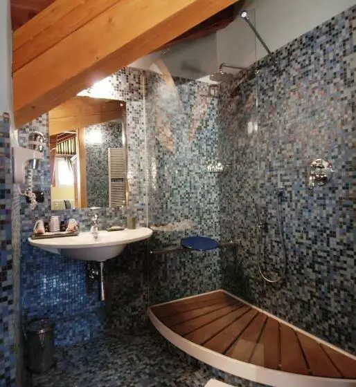 اتاق لوکس, Bes & Spa