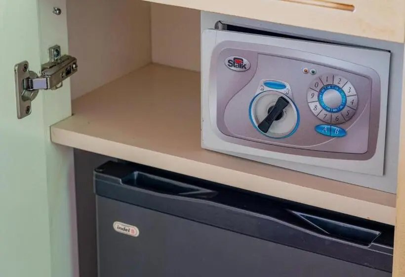 اتاق استاندارد سه نفره, Club Esse Cala Gonone