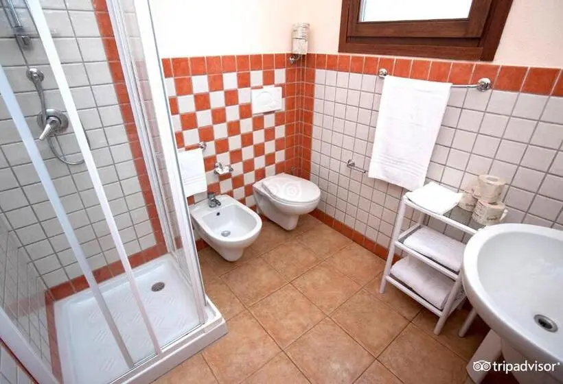 اتاق استاندارد چهار تخته, Club Esse Cala Gonone