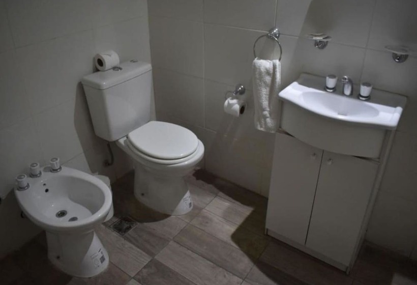 غرفة قياسية فردية, Dakar