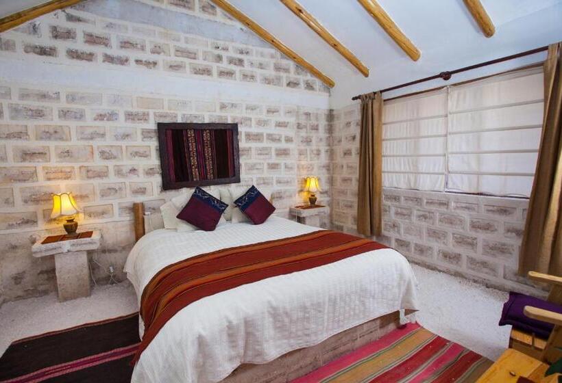 اتاق استاندارد یک نفره, De Sal Luna Salada