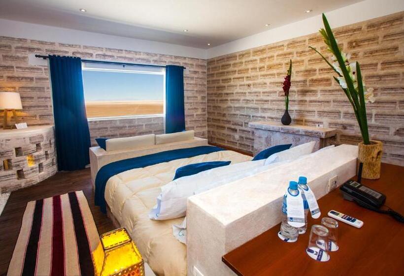 اتاق لوکس با چشمانداز دریاچه, De Sal Luna Salada