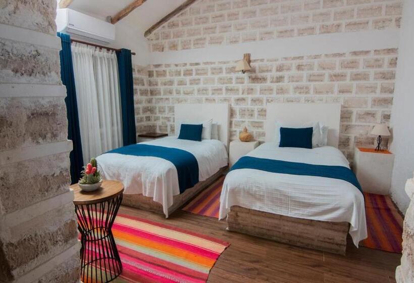 سوییت خانوادگی, De Sal Luna Salada